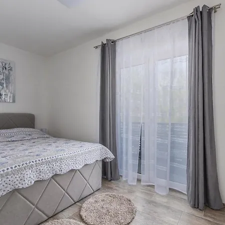 Apartament Natalija *