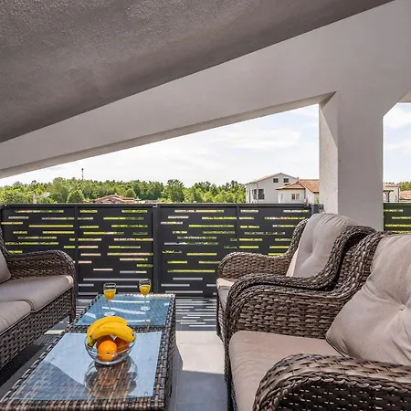 Natalija Apartment Porec