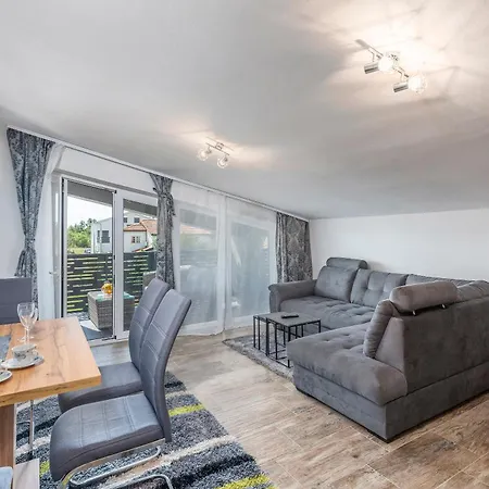 Apartament Natalija *