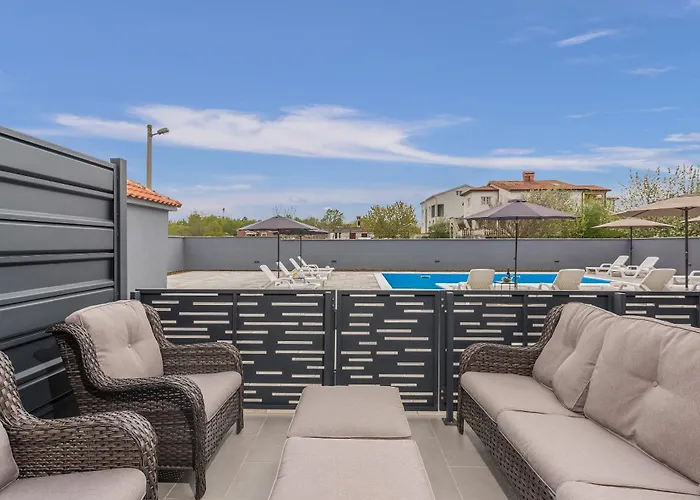 Natalija * ポレッチ