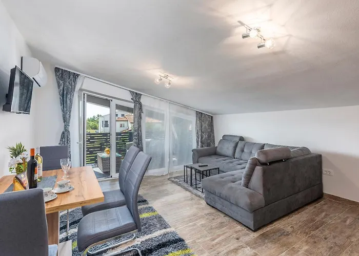 Apartamento Natalija *